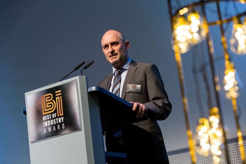 Hans-Jürgen Kuntze, Publisher MM-Group, eröffnete die Gala 2017. (Stefan Bausewein)