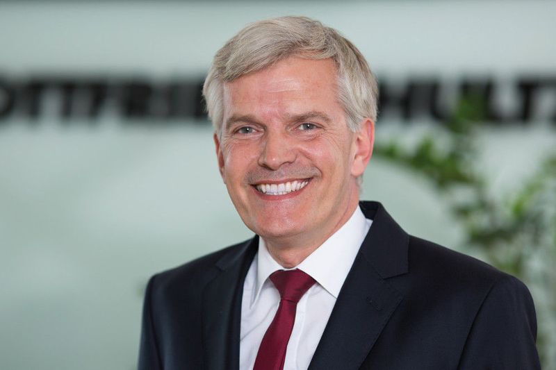 Die Grossen Autohandler Gottfried Schultz Bild 4 13