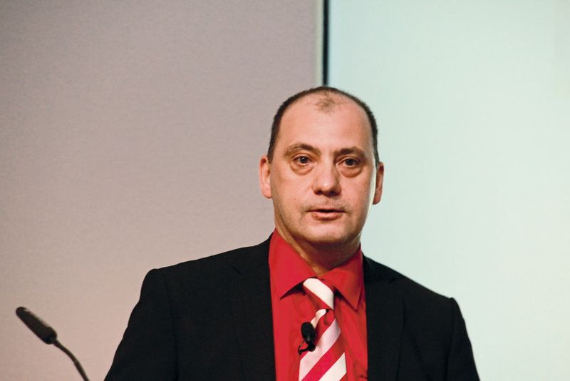 „Am Anfang war ich der Chrom(III)-Hasser, jetzt kann ich sagen, dass es funktioniert“, berichtet Andreas Schütte vom Business Development bei HSO Herbert Schmidt. (Bild: Itasse)