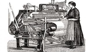 Arbeiten an den Webstühlen der industriellen Revolution war alles andere als gefahrlos – kontemporäre Berichte erzählen von Skalpierungen und abgerissenen Gliedmaßen.