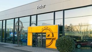Der neue Opel-Betrieb der Peter-Gruppe in Nordhausen. (Bild: Peter)