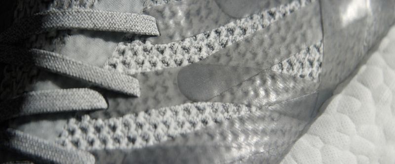 Das wirklich beeindruckende ist die Herstellung: Von der Analyse bis zum fertigen Schuh hat es gerade mal knapp über 24 Stunden gedauert. (Bild: Adidas)