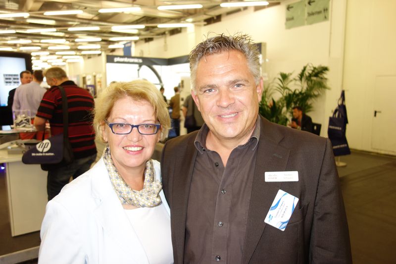 Alte Kollegen unter sich: Andrea Mannhardt, Telesales & Marketing, und Torsten Schwarz, Cisco (Bild: IT-BUSINESS)