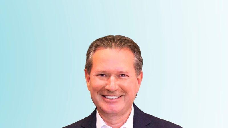 Peter Zils, Gründer und langjähriger Vorstandsvorsitzender von Ecotel, übernimmt nach dem Rücktritt von Markus Hendrich die Leitung des TK-Lösungsanbieters interimsmäßig.(Bild:  Ecotel Commmunication AG)