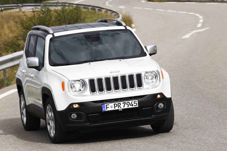 In Europa kommt der Renegade in sechs Motorvarianten auf den Markt – angeboten werden jeweils drei Vierzylinder-Benziner und -Diesel. (Foto: Jeep)