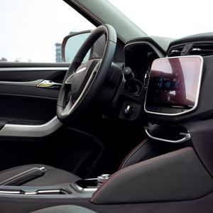 Der Innenraum ist modern eingerichtet.(Bild:  Maxus)