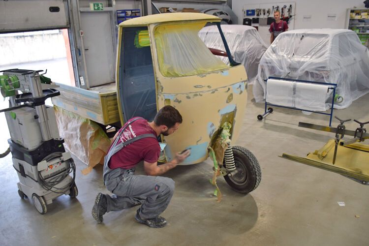 ... um die komplette Restauration historischer Fahrzeuge. (Bild: Schreiner/»kfz-betrieb«)