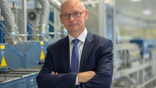 Prof. Dr. Armin Schnettler ist neuer VDE Präsident. (VDE/Anja Rottke)