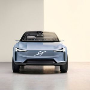 Das Konzeptauto gibt gleichzeitig einen Ausblick auf das Design der kommenden Fahrzeuggeneration des schwedischen Premiumherstellers.(Bild:  Volvo)