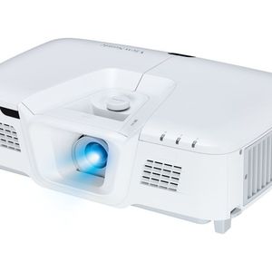 Mit einer Helligkeit von 5.000 Ansi-Lumen ist der Projektor PG800HD auch für Räume mit Tageslicht geeignet.