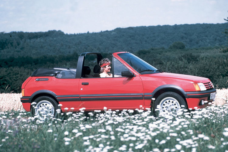 Erblickte 1985 das Licht der Welt: das Peugeot 205 Cabriolet. (Foto: Peugeot)