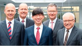 Dr. Martin Heubeck (links außen) scheidet als Geschäftsführer und CFO der Unternehmensgruppe aus. (Phoenix Contact)