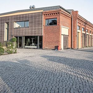 Bei Miethke in Potsdam entstehen Hightech-Medizinprodukte, die in den Kopf eingesetzt werden.