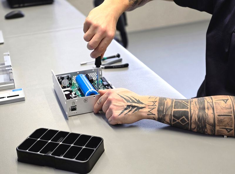 Revealed: These servo drives are assembled at Aerotech in Fürth. (Image:Aerotech)