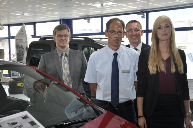Haben das Internet bei Krumrey zum Alltag gemacht (v. li.): Oliver Scharf, Peter Buchholz, Andreas Wölk und Marielena Frühwacht. (Foto: Richter)