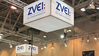 Der Strompreis muss jetzt für alle – Privatverbraucher, Industrie und Gewerbe – massiv reduziert werden, fordert der Verband der Elektro- und Digitalindustrie ZVEI. Der Verband gibt dazu auch handfeste Tipps, wie das geschafft werden kann. Hier mehr dazu ... (Bild: ZVEI)