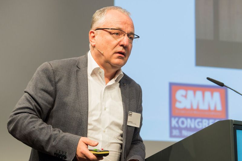 Urs W. Berner, CEO Urma AG, stellte die Frage inwieweit die Digitalisierung Treiber für den Unternehmenserfolg ist. (Thomas Entzeroth)