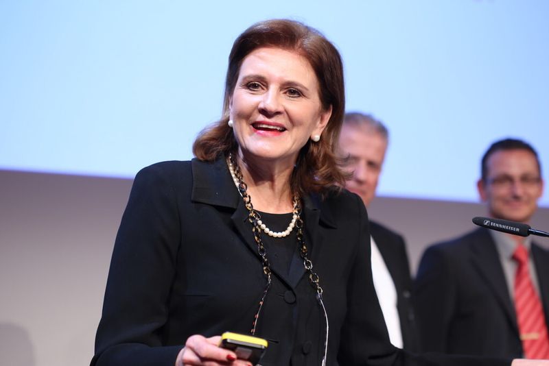 Nationalrätin Doris Fiala, Präsidentin von Swiss Plastics referierte über die Themen „Vision von Swiss Plastics“ und „Wie sich unserer Industrie für den Wettbewerb wappnet.“ (Bild: SMM)