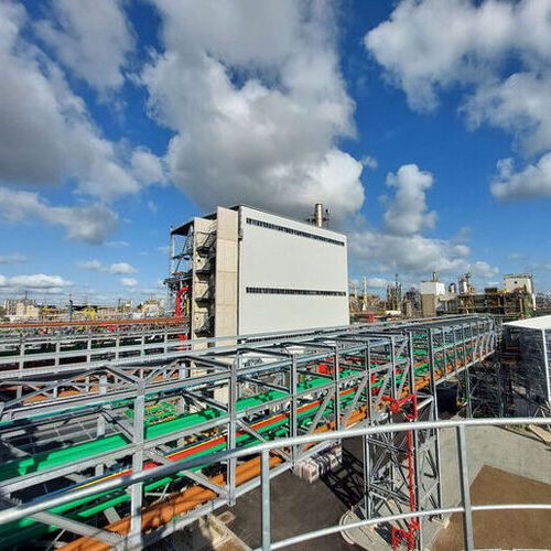 Starting in the second quarter of 2023, BASF will gradually start up additional alkoxylation capacity in Europe.