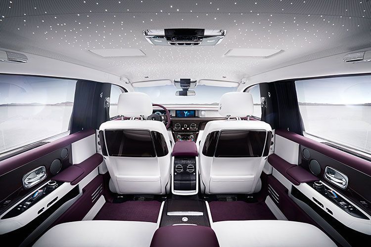 Der LED-Sternenhimmel war auch schon im Vorgänger erhältlich. (Rolls-Royce)