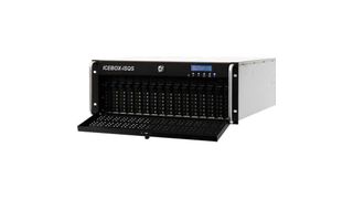 Die Iceboy-R-Serie kann auf Wunsch zunächst mit nur einem RAID-Controller bestückt werden. Bei Bedarf nach höherer Performance und Verfügbarkeit lässt sich später ein zweiter Controller nachrüsten. (Archiv: Vogel Business Media)