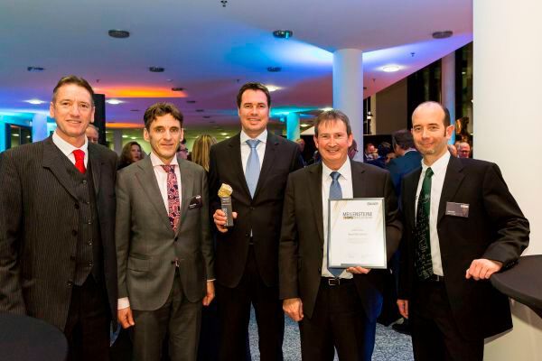 Impressionen von der After-Cocktailparty: das Team von Green Hills Software (Fotograf/Copyright:Fotograf/Copyright: Stefan Bausewein/Vogel Business Media)