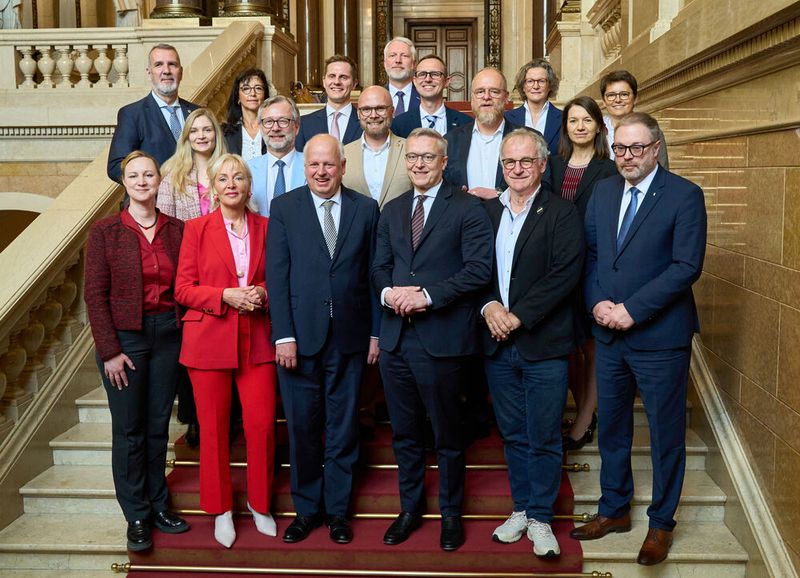 Die Teilnehmenden der DMK im Mai 2026. (Bild: Schwering/Senatskanzlei)