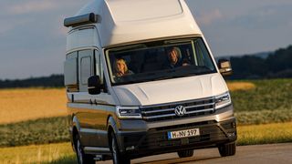 VW stellt den neuen Grand California auf Crafter-Basis auf dem Caravan Salon in Düsseldorf vor. (Bild: Volkswagen)