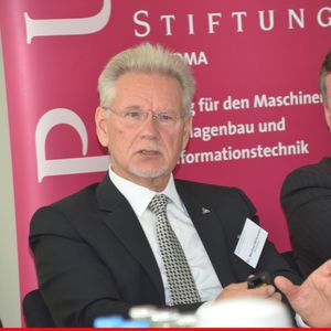 „Industrie 4.0 ist ein Zukunftsthema. Im Maschinenbau wird dies als Chance erkannt und unsere Branche hat sich erfolgreich auf den Weg gemacht. Einige sind schon sehr weit, andere zögern aber noch und sind unsicher. Gerade diesen Unternehmen soll die Studie eine Orientierung bieten“, sagt Dr. Manfred Wittenstein, Aufsichtsratsvorsitzender der Wittenstein  AG und stellvertretender Vorsitzender des Kuratoriums der IMPULS-Stiftung.