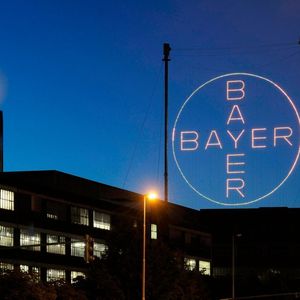 Despite the verdict, the company is expecting that the acquisition will already make a positive contribution to core earnings per share in 2019.