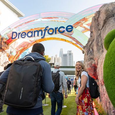 Salesforce-Partner und Kunden strömen zur Dreamforce in San Francisco. Im Mittelpunkt steht der Weg von Unternehmen zu Agentic Enterprises. (Bild: © 2026 by Jakub Mosur Photography)