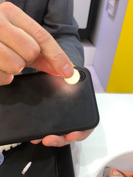 Lithoz stellte als ein Messehighlight einen Multi-Material-3D-Drucker vor. Der CeraFab Multi 2M30 kann u.a. Keramiken in unterschiedlichen Dichten drucken. (Bild: VCG/Juliana Pfeiffer)