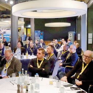 Sichtlich konzentriert folgten die Teilnehmer den Vorträgen. Bei der Auftaktveranstaltung dient der PS.Speicher in Einbeck als Kulisse. Beim nächsten Mal findet der Classic Business Day jedoch an einem anderen Ort statt.(Bild:  Zietz – VCG)