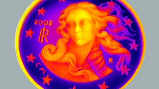 Die digital-holografische Messtechnik kann mikrometerfeine Strukturen in weniger als einer Sekunde erfassen. Hier ein kleiner Überblick von den damit sich beschäftigenden Experten, des Fraunhofer-Instituts für Physikalische Messtechnik. (Bild: Fraunhofer-IPM)