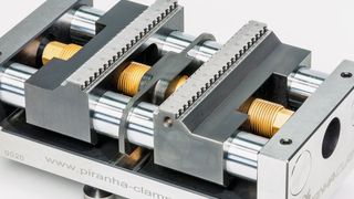 Das Spannsystem hält laut Unternehmensangaben auch sperrige und schwere Werkstücke gut.  (IBT)