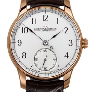 Das Uhrenmodell Benu von Moritz Grossmann mit Gangreserveanzeige.