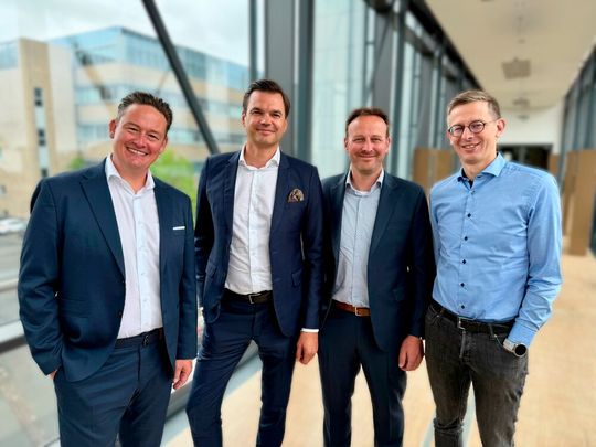 Führungsteam der Thyssenkrupp Calvion GmbH: (v.l.n.r.) Philip Glörfeld, Lukas Schoeneck, Patrick Vaugt, Eike Willms.(Bild:  Thyssenkrupp Calvion)