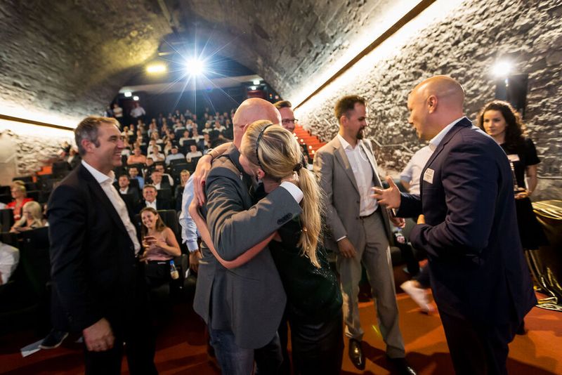 ... aber dann merkte das Team von Koch Automobile, dass es ihm tatsächlich gelungen war, nach 2016 erneut den Titel zu holen. (Stefan Bausewein)