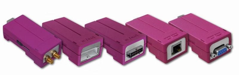 Bild 5: Es gibt bereits Erweiterungsbaugruppen für Gigabit Ethernet, MMC- und SIM-Karten, CAN-Bus sowie RS232 und 485. Weitere I/O können leicht in das standardisierte Gehäuse integriert werden. (Bild: EMTrust)