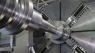 Die zwei drehen was! Der Beschaffungsplattform-Anbieter Spanflug Technologies und der Zerspanungswerkzeug-Experte Ceratizit melden, dass Ceratizit jetzt auf eine Minderheitsbeteiligung bei Spanflug setzt. Hier mehr dazu ... (Bild: Spanflug Technologies)