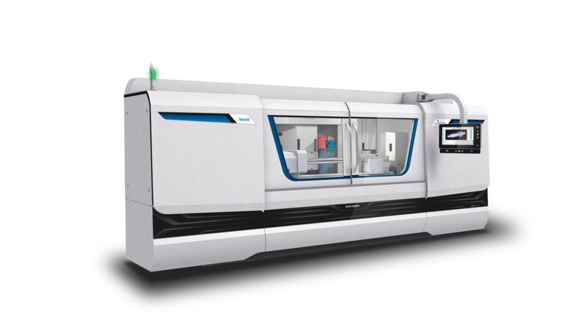 Mit Spitzenweiten von 400, 650, 1000 und 1600 mm eignet sich die Favorit-Linie für kurze bis lange Werkstücke. Im Bild die grösste Favorit mit einer Spitzenweite von 1600mm. (Studer)