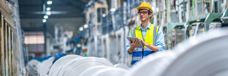 Moderne Produktionsanlagen existieren längst nicht mehr nur in der physischen Welt.(Bild:  NTT)