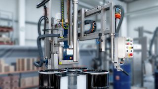 Palettenfüllanlage Elementra 26 für hochviskose Medien (Bild: Feige)