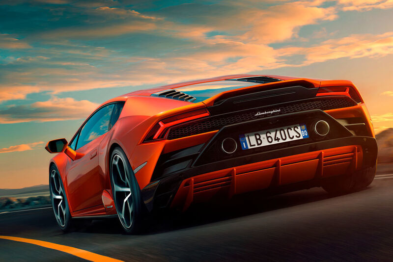 Das Heck des Huracán Evo bietet ein besseres Aerodesign und neue Auspuffendrohre. (Lamborghini )