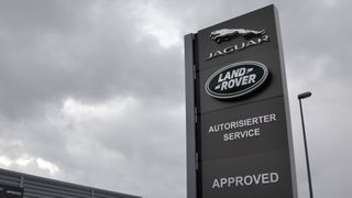 Die Stimmung im Jaguar-Land-Rover-Händlernetz ist angespannt. (Bild: Hahn/»kfz-betrieb«)