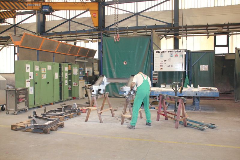 Im zerstörungsfreien Prüfbereich wird die Qualität geprüft. (Bild: Sonnenberg)