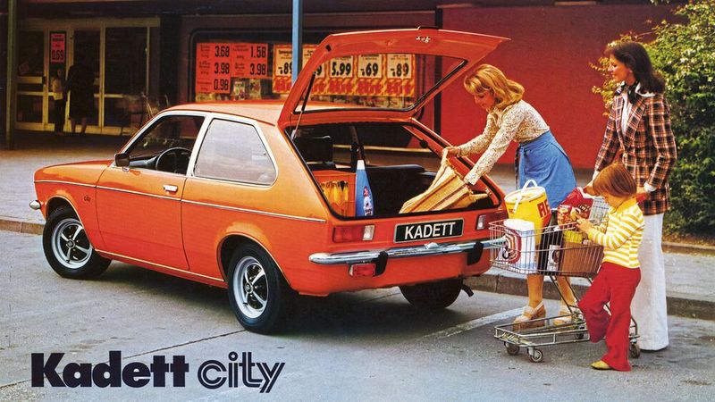 Der Kadett City war eine 3,89 Meter kurze dreitürige Schrägheckversion, die Opel von 1975 bis 1979 anbot. (Bild: Opel Automobile GmbH)