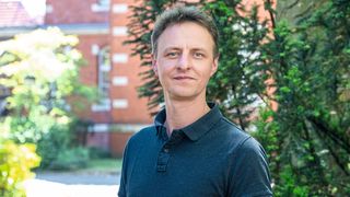 Dr.-Ing. Björn Mieller Björn Mieller forscht er an der Bundesanstalt für Materialforschung und -prüfung (BAM) an technischer Keramik und Funktionskeramik. (Bild: BBL)