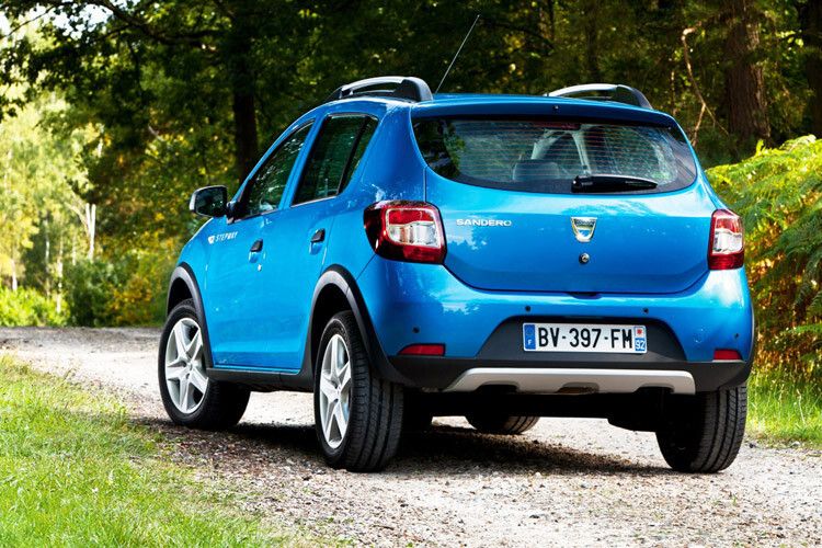 Neu im Motorenprogramm ist ein Einliter-Dreizylinder-Turbobenziner mit 66 kW/90 PS. Sein Normverbrauch liegt bei 5,2 Liter pro 100 Kilometer. (Foto: Dacia)