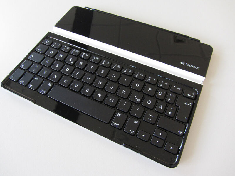 Abbildung 1: Das Ultrathin Keyboard Cover von Logitech kommt im edlen Design daher und steht dem Outfit eines iPads in nichts nach. (Archiv: Vogel Business Media)